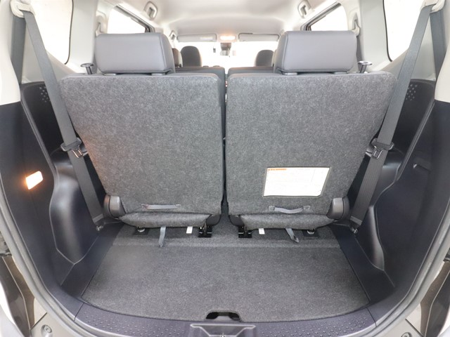 トヨタ シエンタ Gクエロ