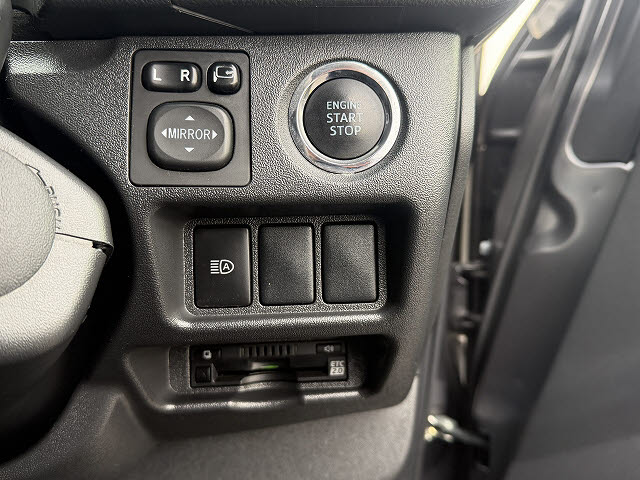 トヨタ ハイエースＶ ＤＴ　スーパーＧＬ　ダークプライム２　ロ