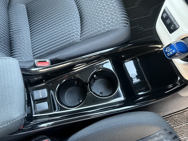 トヨタ プリウス Ｓセーフティープラス