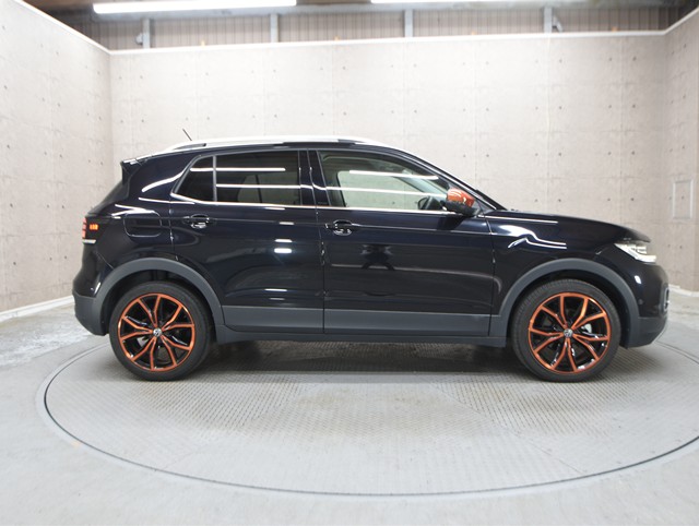 フォルクスワーゲン Ｔ‐クロス ＴＳＩ　１ｓｔ　プラス