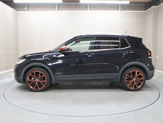 フォルクスワーゲン Ｔ‐クロス ＴＳＩ　１ｓｔ　プラス