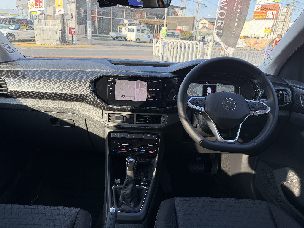 フォルクスワーゲン Ｔ‐クロス ＴＳＩ　アクティブ