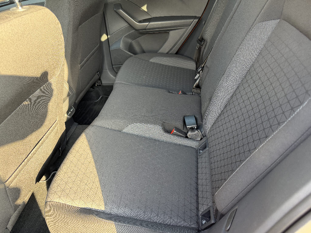 フォルクスワーゲン Ｔ‐クロス ＴＳＩ　アクティブ