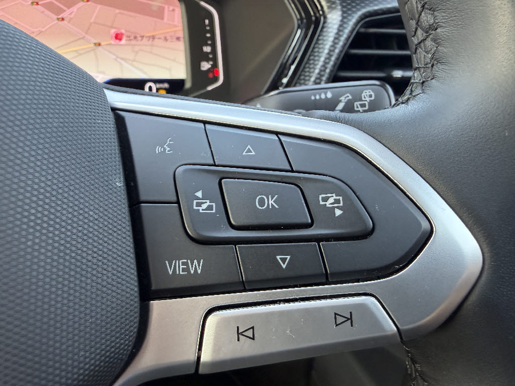 フォルクスワーゲン Ｔ‐クロス ＴＳＩ　アクティブ