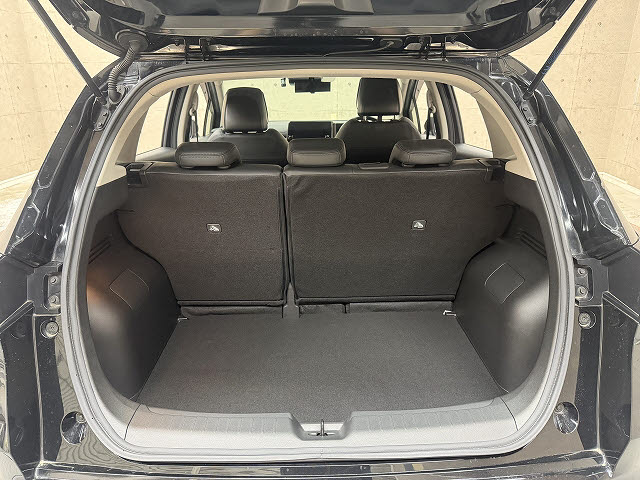 ニッサン オーラ Ｇ　レザーエディション