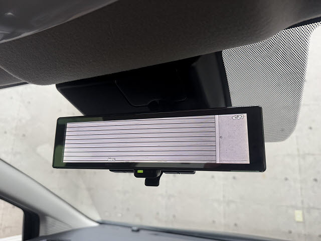 ニッサン オーラ Ｇ　レザーエディション