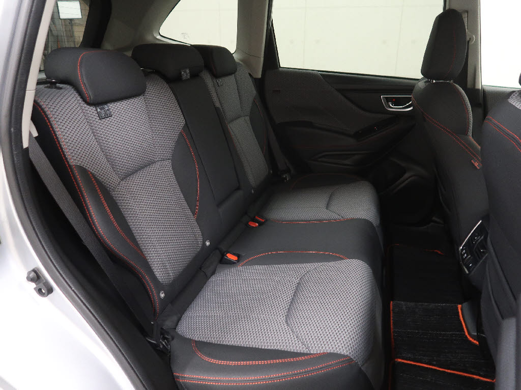 スバル フォレスター X-ブレイク