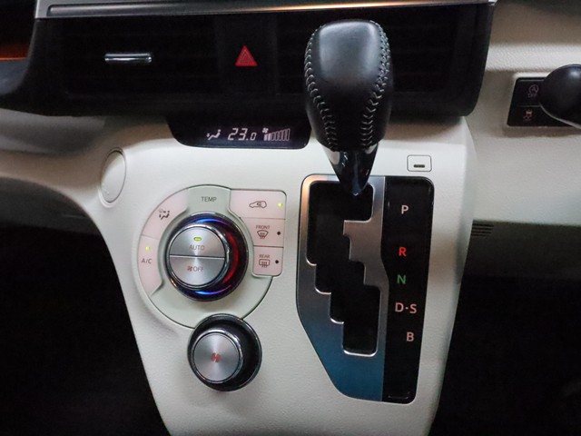 トヨタ シエンタ G