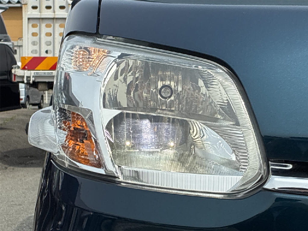 ダイハツ タント X　VS　SA3