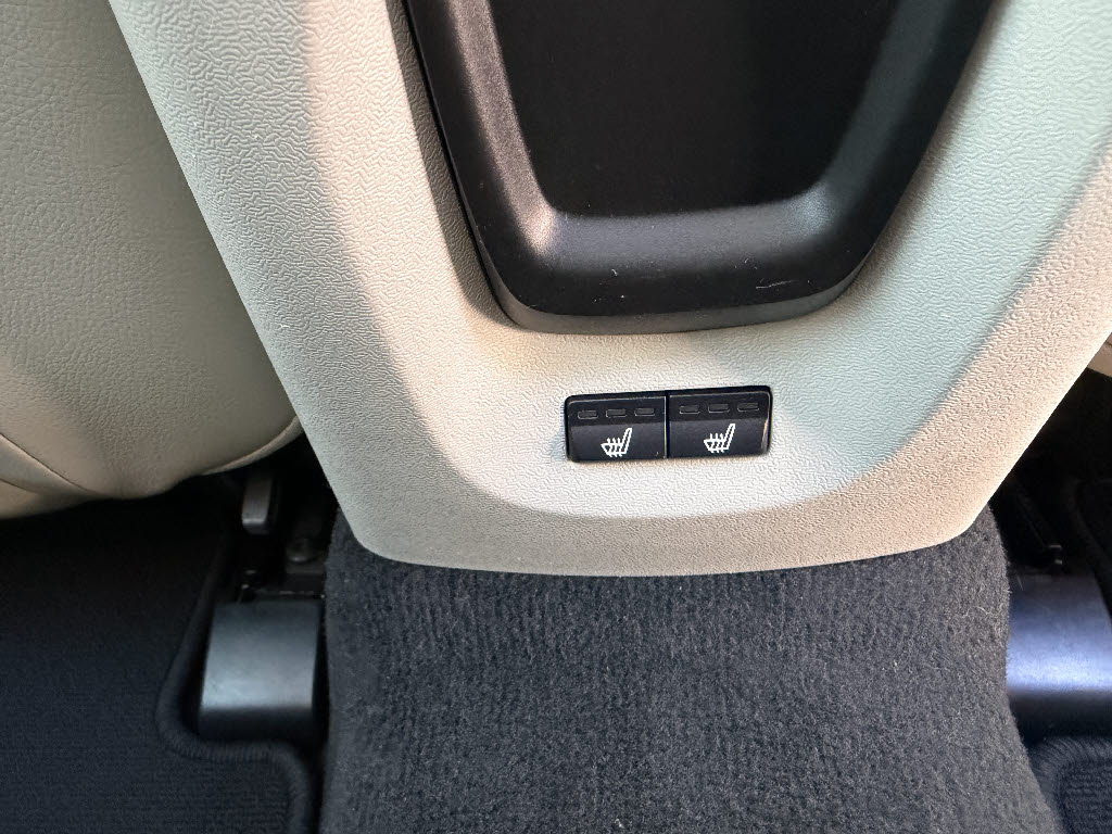 ボルボ ボルボ Ｖ４０ クロスカントリーＴ５ＡＷＤ　クラシックエ