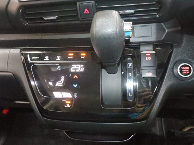 ニッサン ルークス ハイウェイスターＧ　ターボ　プロパイロッ