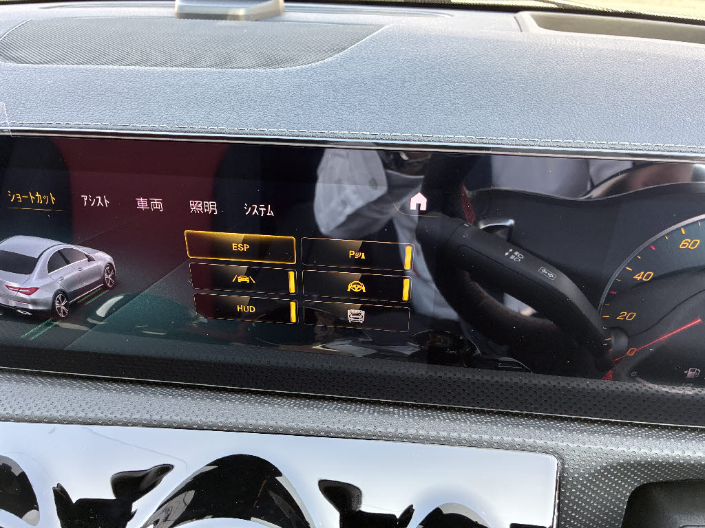 メルセデスベンツ ﾒﾙｾﾃﾞｽﾍﾞﾝﾂ CLA ＣＬＡ１８０　ＡＭＧライン