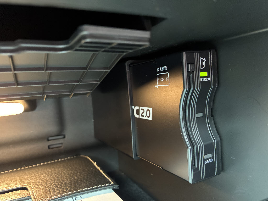 メルセデスベンツ ﾒﾙｾﾃﾞｽﾍﾞﾝﾂ CLA ＣＬＡ１８０　ＡＭＧライン