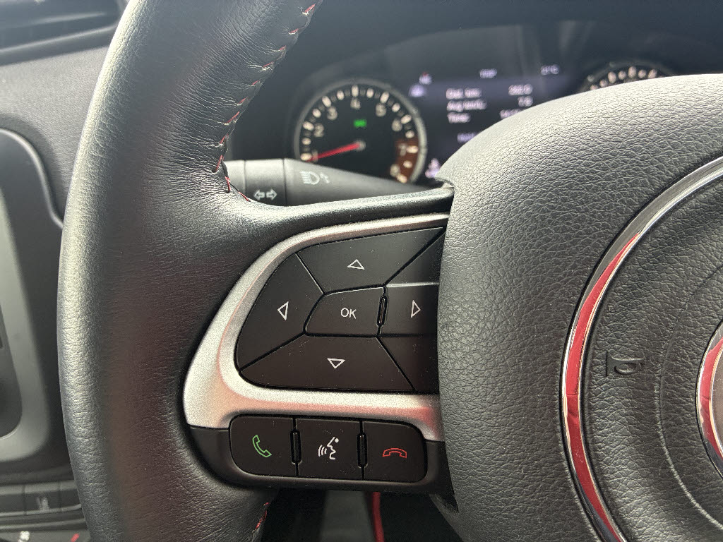 その他輸入車 ｼﾞｰﾌﾟ ﾚﾈｹﾞｰﾄﾞ ﾄﾚｲﾙﾎｰｸ