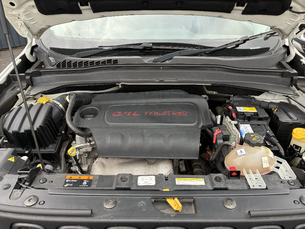 その他輸入車 ｼﾞｰﾌﾟ ﾚﾈｹﾞｰﾄﾞ ﾄﾚｲﾙﾎｰｸ