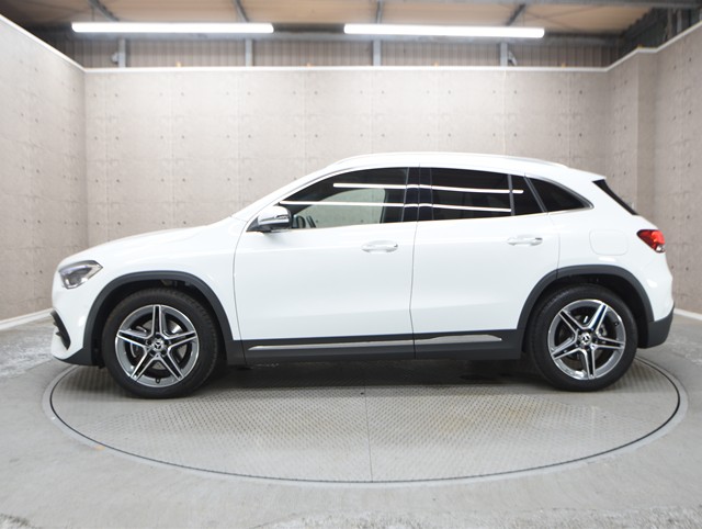 メルセデスベンツ ﾒﾙｾﾃﾞｽﾍﾞﾝﾂ GLAｸﾗｽ GLA200d 4ﾏﾁｯｸ AMGﾗｲﾝ