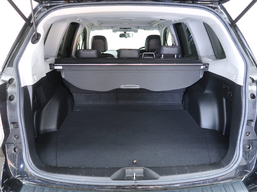 スバル フォレスター Ｓ－リミテッド