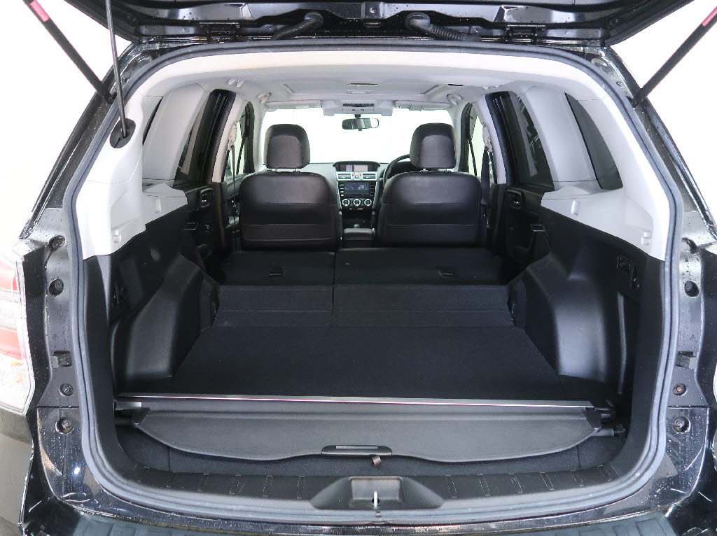 スバル フォレスター Ｓ－リミテッド