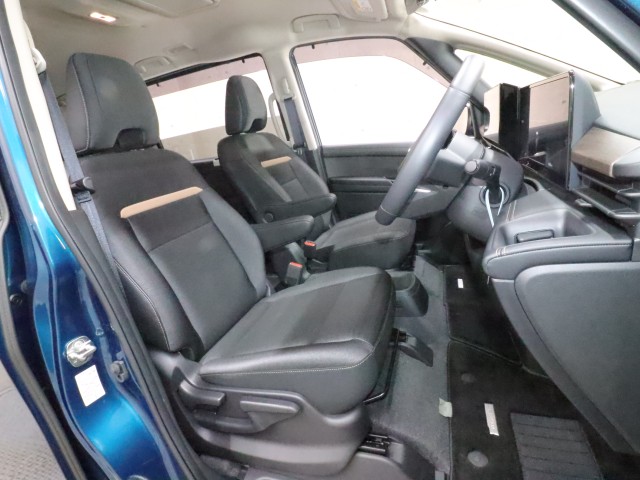 ニッサン セレナＨＶ ｅ－ＰＯＷＥＲ　ハイウェイスター　Ｖ