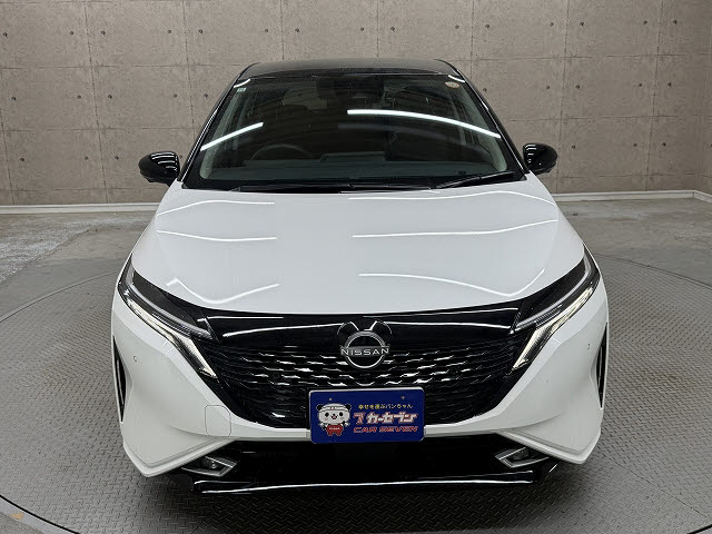 ニッサン オーラ Ｇ　レザーエディション