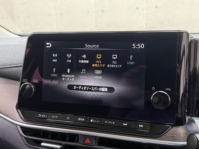 ニッサン オーラ Ｇ　レザーエディション