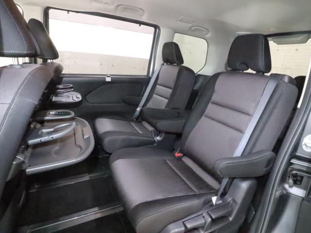 ニッサン セレナＨＶ ｅ－ＰＯＷＥＲ　ハイウェイスター　Ｖ