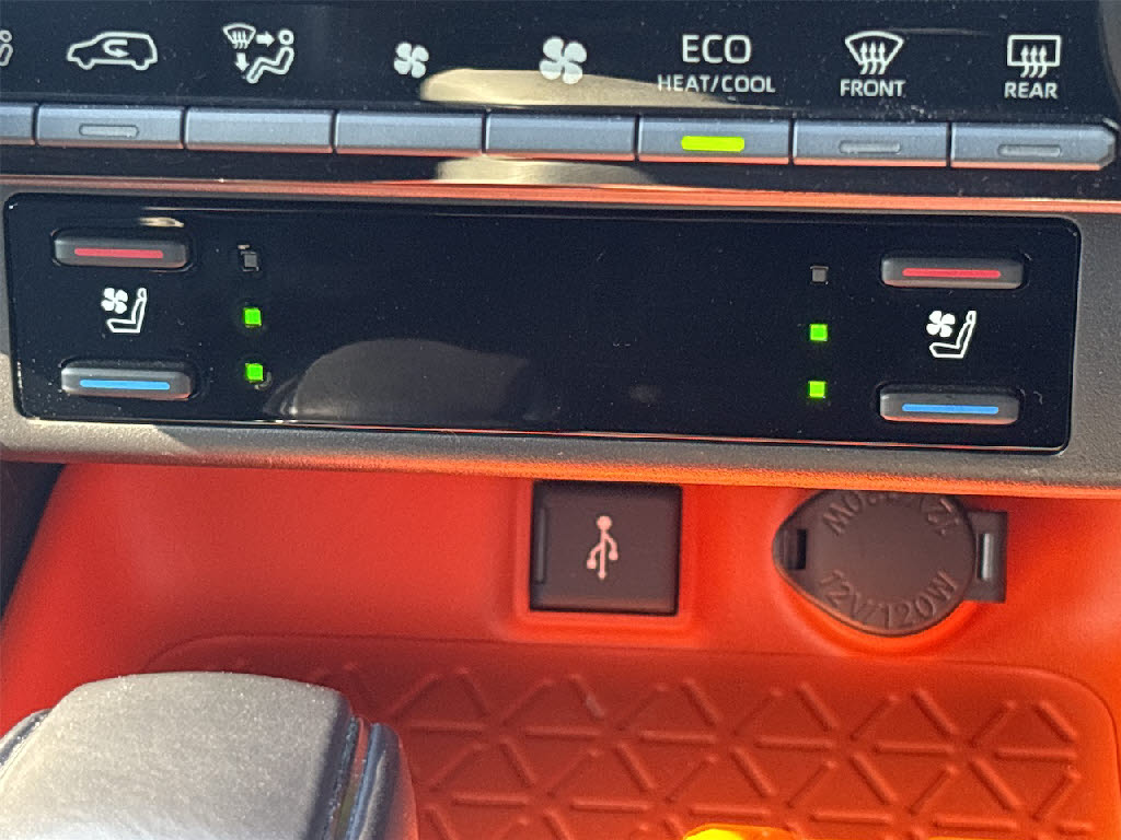 トヨタ ＲＡＶ－４ ｱﾄﾞﾍﾞﾝﾁｬｰ