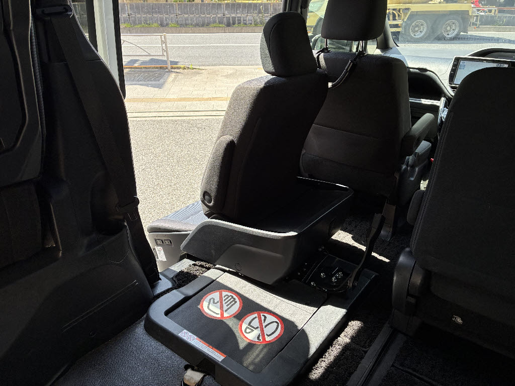 トヨタ ヴォクシー 福祉車両