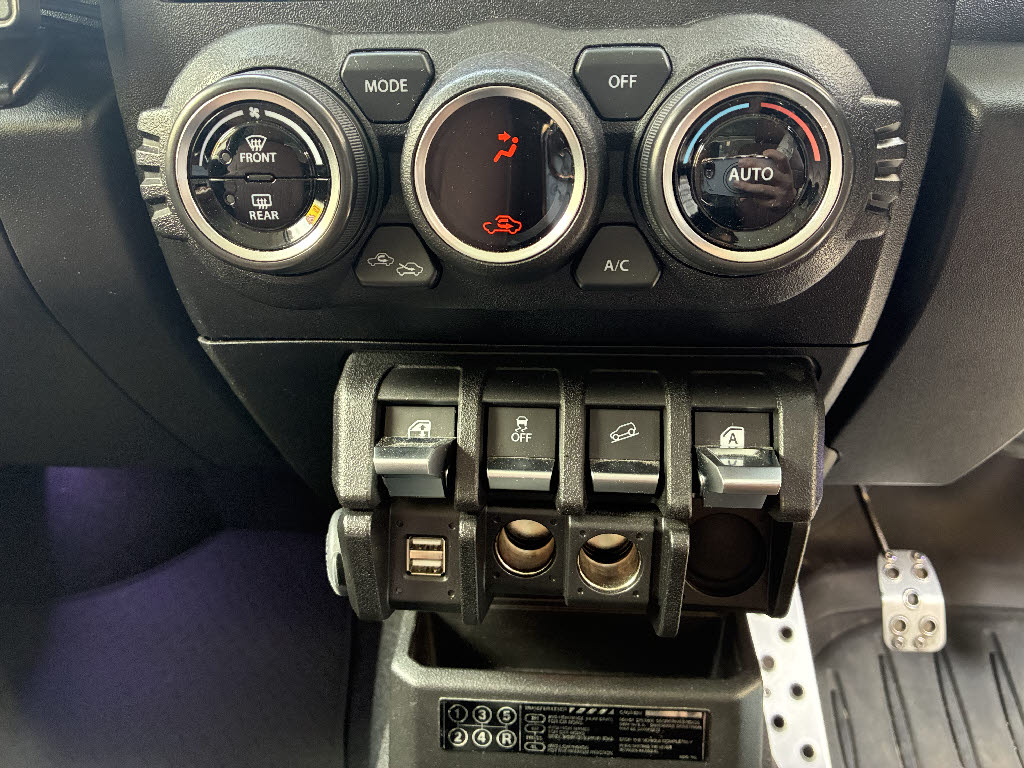 スズキ ジムニーＷ XC