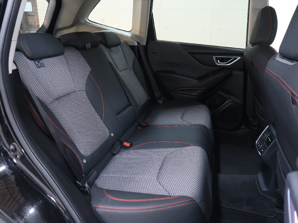 スバル フォレスター Ｘ－ブレイク