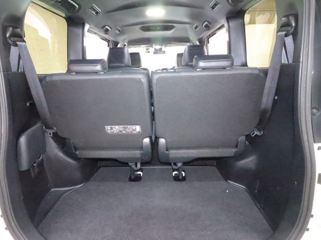 トヨタ エスクァイア Gi