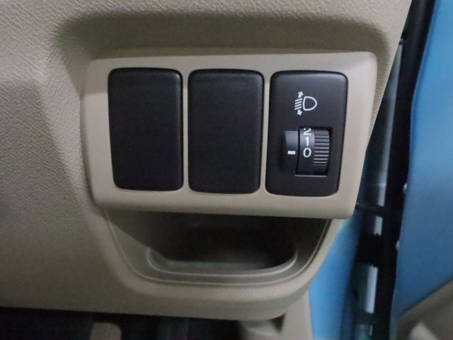 ホンダ ライフ G　助手席サイドリフトアップ