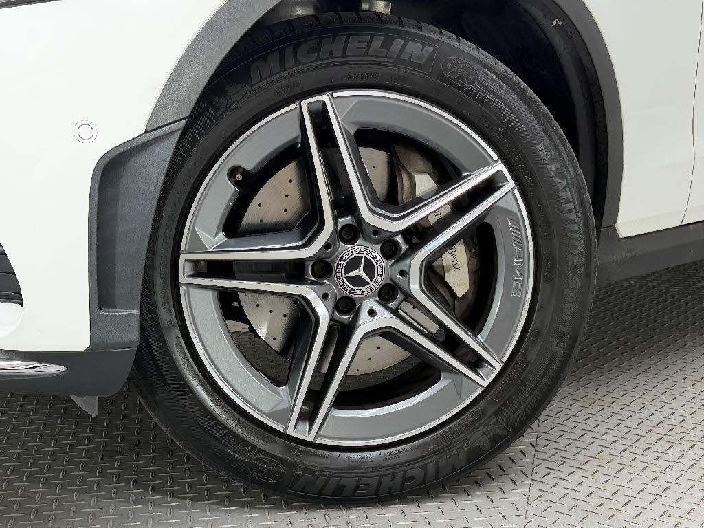 メルセデスベンツ ﾒﾙｾﾃﾞｽﾍﾞﾝﾂ GLC GLC220dｸｰﾍﾟ 4ﾏﾁｯｸ AMGﾗｲﾝ