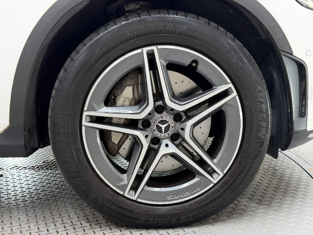 メルセデスベンツ ﾒﾙｾﾃﾞｽﾍﾞﾝﾂ GLC GLC220dｸｰﾍﾟ 4ﾏﾁｯｸ AMGﾗｲﾝ
