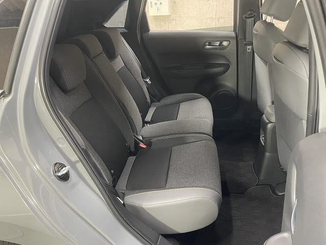 ホンダ ﾌｨｯﾄﾊｲﾌﾞﾘｯﾄﾞ ｅ：ＨＥＶ　ＲＳ