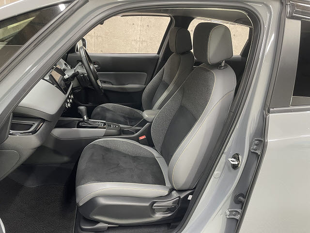 ホンダ ﾌｨｯﾄﾊｲﾌﾞﾘｯﾄﾞ ｅ：ＨＥＶ　ＲＳ