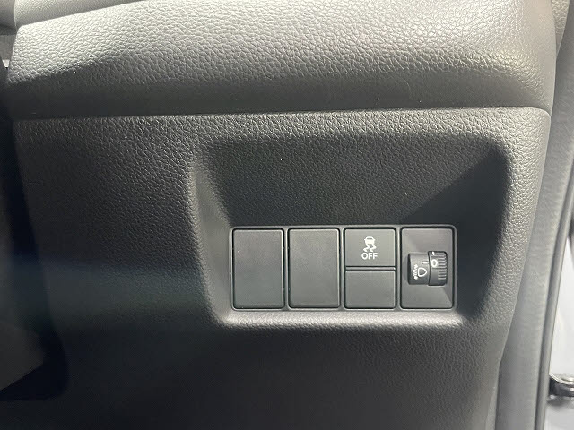 ホンダ ﾌｨｯﾄﾊｲﾌﾞﾘｯﾄﾞ ｅ：ＨＥＶ　ＲＳ