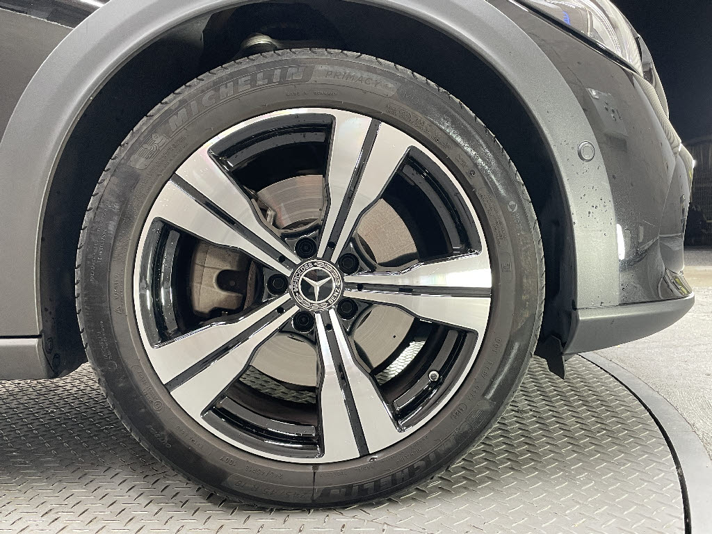 メルセデスベンツ ﾒﾙｾﾃﾞｽﾍﾞﾝﾂ Cｸﾗｽｽﾃｰｼｮﾝﾜｺﾞﾝ Ｃ２２０ｄ　４マチック（ＩＳＧ）