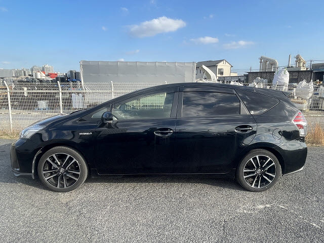 トヨタ プリウスアルファ Ｇ　ツーリングセレクション