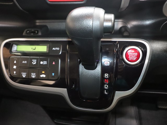 ホンダ Ｎ　ＢＯＸ G　Lパッケージ