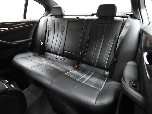 ＢＭＷ ＢＭＷ ５シリーズ ５３０ｉ　Ｍスポーツ