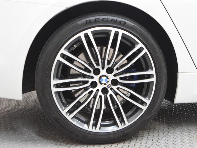 ＢＭＷ ＢＭＷ ５シリーズ ５３０ｉ　Ｍスポーツ