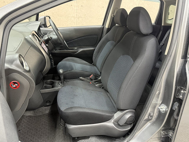 ニッサン ノート Ｘ　エマージェンシーブレーキパッケージ