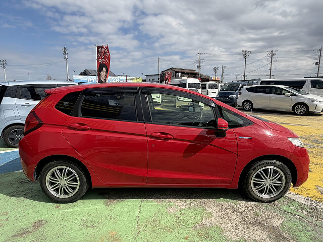 ホンダ ﾌｨｯﾄﾊｲﾌﾞﾘｯﾄﾞ Ｆパッケージ