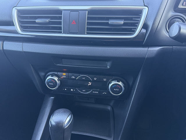 マツダ アクセラスポーツ １５Ｓ