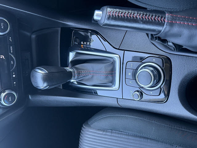 マツダ アクセラスポーツ １５Ｓ