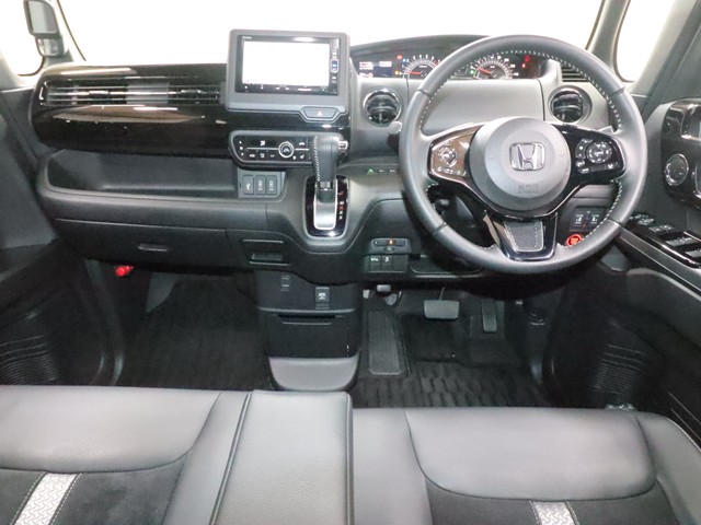 ホンダ Ｎ　ＢＯＸカスタム カスタム　Ｌ　ターボ