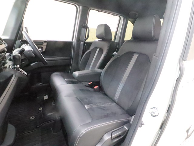 ホンダ Ｎ　ＢＯＸカスタム カスタム　Ｌ　ターボ