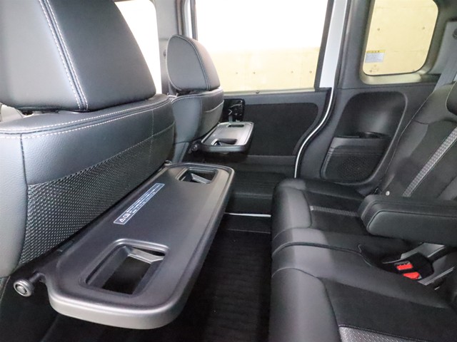 ホンダ Ｎ　ＢＯＸカスタム カスタム　Ｌ　ターボ