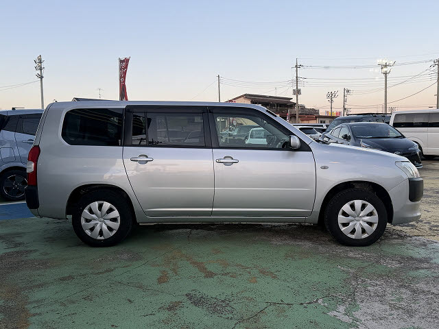 トヨタ サクシードＶ ＴＸ　４ＷＤ